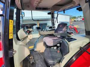 2016 Massey Ferguson 698 Pompe à moteur de tracteur et puissance du moteur Fiabilité éprouvée de précision pour l'agriculture et la construction - Product Image 6