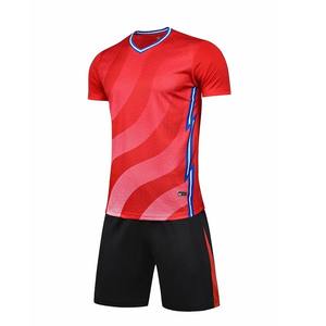 Conjunto de camiseta de fútbol de 2 piezas de secado rápido personalizado para hombre, Camiseta estampada de manga corta personalizada, pantalones cortos, uniforme de fútbol, ropa deportiva - Product Image 4