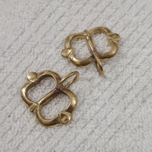 Hebillas deslizantes de cobre y latón de estilo medieval con bucles para perchas de cinturón de estoque 2017 - Product Image 4