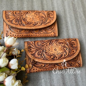 กระเป๋าคลัทช์หนังสำหรับผู้หญิงมีสีสไตล์ตะวันตกใหม่ - Product Image 1