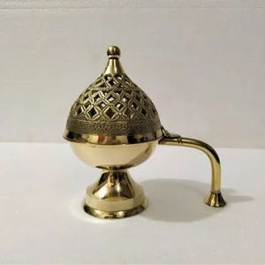 Prix de gros Brûleur d'encens en métal fini laiton antique Design en métal personnalisé Meilleur produit de qualité pour exportation le plus vendu - Product Image 1