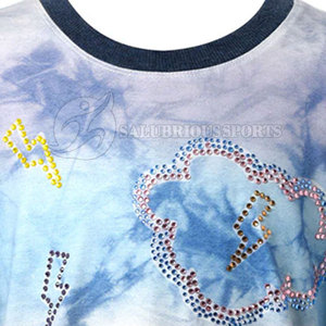 เสื้อสเวตเชิ้ตโอเวอร์ไซส์แฟชั่นสำหรับผู้หญิงฤดูหนาว พิมพ์ลายถักประดับคริสตัลด้านหน้า โลโก้สั่งทำได้ ระบายอากาศได้ดี สไตล์สตรีทแวร์ - Product Image 4