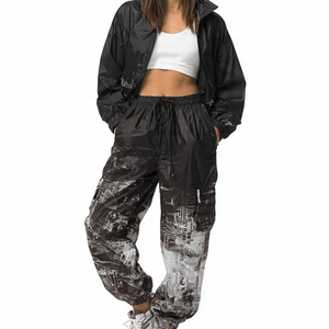 กางเกงกันฝนผู้หญิง OEM ผ้าไนลอนผสมสแปนเด็กซ์ 100% กันน้ำ กันลม - Product Image 2