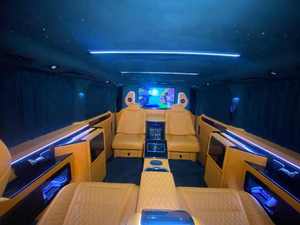 Toyota Granvia 2024 d'occasion, édition VIP, conduite à gauche, sièges en cuir, caméra arrière - Product Image 4