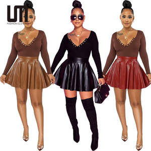 Jupe mini vintage brillante coupe trapèze taille XS plissée en similicuir à volants imprimés en denim élasthanne ciré naturel coupe ajustée pour l'été - Product Image 2