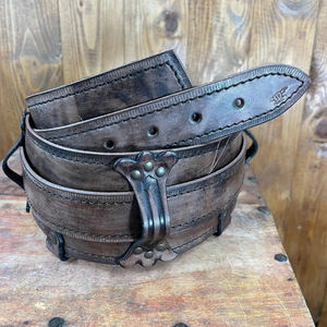 Ceinture Larp en cuir marron effet vieilli Accessoire de base Inspiré par The Witcher et Dungeon's and dragons - Product Image 2