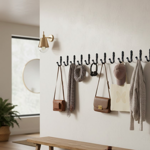 Crochet mural en fer poli personnalisé moderne |   Porte-vêtements mural décoratif, pour serviettes et organisation de chambre - Product Image 4