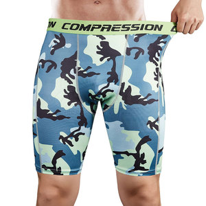 Pantalones cortos de compresión cómodos para hombre con diseño personalizado y logotipo patrón sólido ropa de fitness - Product Image 4