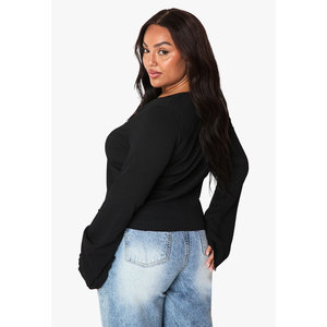 เสื้อเบลาส์แขนยาวผ้าซาตินสำหรับผู้หญิงเสื้อและเสื้อเชิ้ตลำลองมีสไตล์การออกแบบที่หรูหราเหมาะสำหรับชุดทำงานและเครื่องแต่งกายประจำวัน - Product Image 5