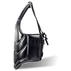 Protector de pecho de cuero ligero de alta calidad para adultos Hecho en Pakistán Bajo MOQ Ropa de seguridad para boxeo - Product Image 2