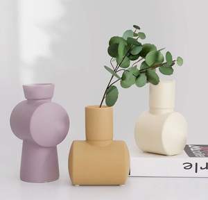 Best Quality White Powder Coated Metal Flower <b>Vase</b> Decorative Tabletop <b>Stand</b> for Wedding Flowers and Plants - Product Image 5