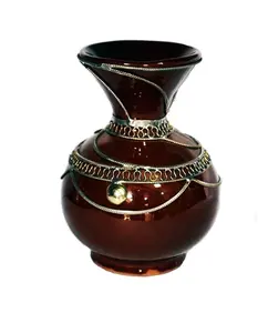 摩洛哥花瓶，由才华横溢的工匠手工装饰黄铜陶瓷手工餐具装饰装饰设计创意罐子