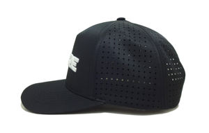 Casquettes de baseball de performance avec logo personnalisé 5 panneaux Casquettes de sport perforées trous découpés au laser Étanche Respirant Couvre-chef OEM Vietnam - Product Image 3