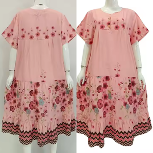 Chemise de nuit d'été pour femmes, taille jumbo, superposée, douce et respirante, longueur genoux, tissu en rayonne par Chrysanta - Product Image 3