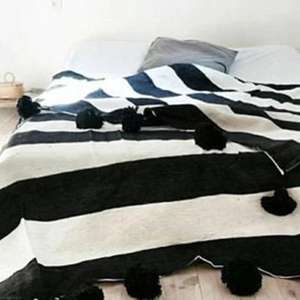 Manta Marroquí Hecha a Mano, Auténtica, Artesanal, Diseño Tribal, Suave, Tejida, Decoración para el Hogar, Regalo - Product Image 1