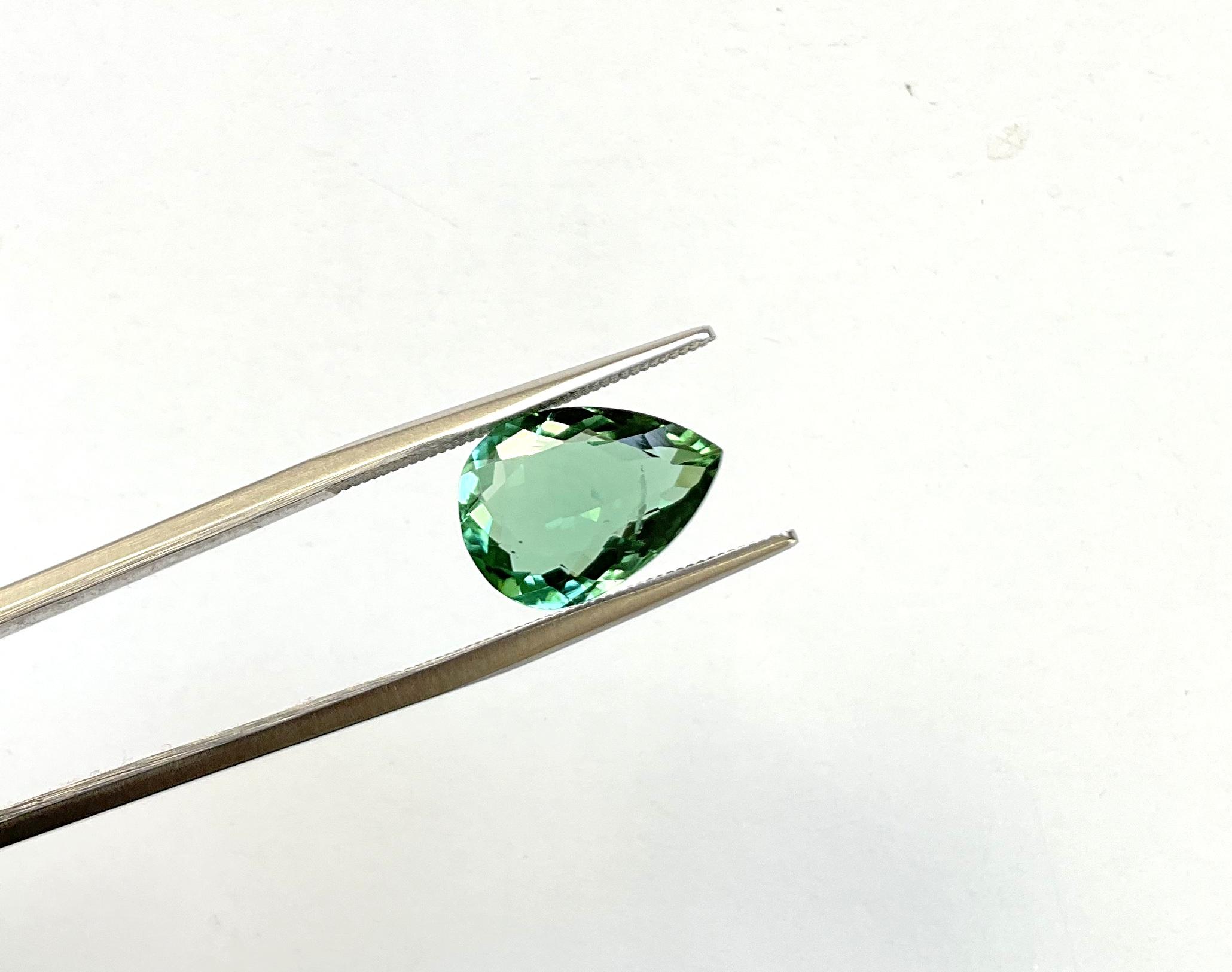 สีเขียว