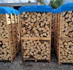 Natural Firewood <b>Logs</b> Split Wood. - Product Image 4