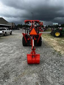 รถแทรกเตอร์ล้อคู่ Kubota L47 4WD ปี 2025 เครื่องยนต์ Massey 70 แรงม้า สภาพใหม่ อายุการใช้งานยาวนาน เกียร์อัตโนมัติ ระบบขับเคลื่อน 4x4 - Product Image 6