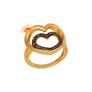 Party Wear Pave Anillo de diamantes Proveedor de joyas Diseño de corazón Plata 925 Anillo chapado en oro de 18 quilates Mayorista de joyas - Product Image 1