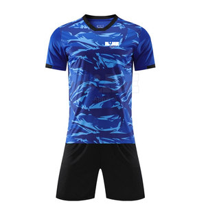 Meilleur prix, uniforme de football pour adultes de haute qualité, respirant, manches courtes, 100% polyester, nouvelle arrivée - Product Image 1