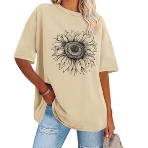 Camiseta de mujer de gran tamaño, Camiseta de algodón personalizada OEM con logotipo de transferencia de calor para uso minorista de moda - Product Image 1