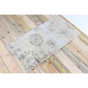 Tapis turc vintage, petit tapis de 2,1 x 3,9 pi (63 x 120 cm), tapis en laine beige à motifs floraux - Product Image 2