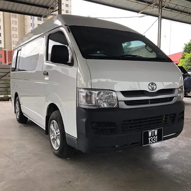 LOWEST PRICE IN DENMARK COMMERCIAL 15 SEATER VAN Toyota hiace bus