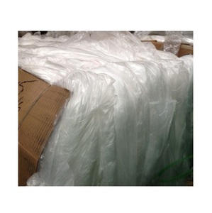Film plastique transparent LDPE de haute qualité, déchets de film plastique transparent, propre pour l'industrie du recyclage, en vrac - Product Image 5