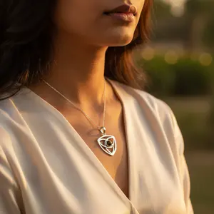 Pendentif en argent 925 avec œil de tigre pour femmes, à porter tous les jours, boucles d'oreilles fines, cadeau parfait - Product Image 3