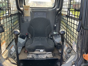 Mini chargeuse sur pneus T590 2020 avec moteur Doosan, pompe, roulement et boîte de vitesses, puissance de 75 kW, haute efficacité - Product Image 6