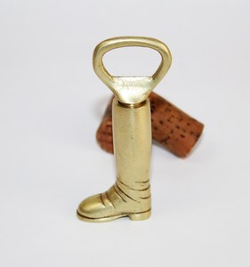 Ouvre-bouteille en métal à chaussures longues de conception créative et tire-bouchon pour les utilisations des fêtes de Noël - Product Image 6