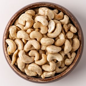 Noix de cajou séchées en gros de qualité supérieure à prix avantageux – Noix de cajou brutes en gros - Product Image 1