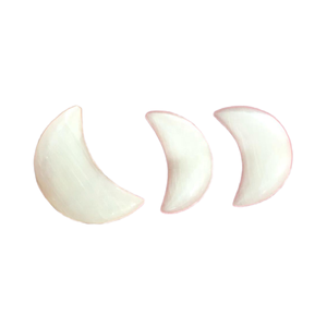 Sculpture artisanale en pierre de lune jaspe polie, style marocain, souvenir fabriqué à la perfection - Product Image 1