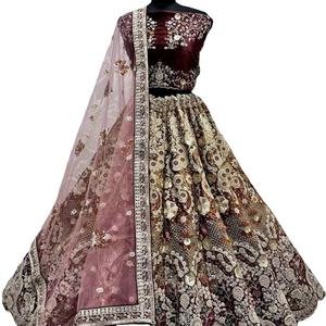 ดีไซน์เนอร์เจ้าสาวเลฮงก้ากํามะหยี่ประดับเพชรเพทายงานและลูกไม้และเนื้อสวยงามสี่ด้านทั่วคอลเลกชัน - Product Image 1