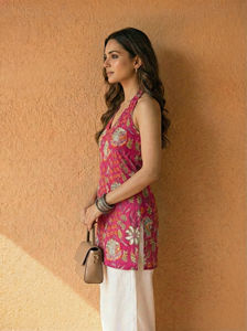 Kurti Corto de Algodón 100% de la Mejor Calidad para Mujeres y Niñas, Cuello en V, para Fiestas, Fabricante Indio, Precio al por Mayor - Product Image 3