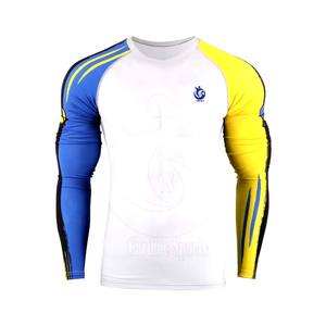 เสื้อกีฬาแขนยาวรัดรูป UPF 50 + สำหรับผู้ชายเสื้อเล่นยิมพิมพ์โลโก้ตามสั่ง - Product Image 5