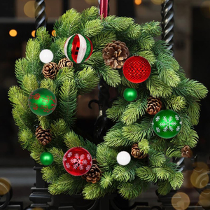 Set di 44 Palline di Natale di Lusso, Ornamenti in Plastica di Alta Qualità da 8 cm con Finitura Simil-Cristallo, Dettagli Artigianali, Confezionati in Scatole - Product Image 5