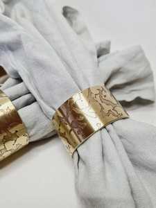 Anneaux de serviette en laiton de forme ronde finition or antique qualité supérieure pour la décoration de salle à manger de table à la maison et de mariage - Product Image 3