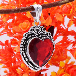 Pendentif romantique fait main en argent sterling plaqué or, pierre précieuse sertie en bélière de 15 mm, grenat naturel, forme de boule taillée hydro, IGI - Product Image 3