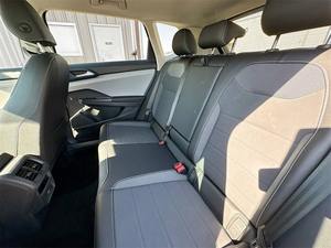 รถโฟล์คสวาเกน ทาโอส SE 4 ประตู SUV ปี 2024 มือสอง สภาพดี (เครื่องยนต์ 1.5 ลิตร 4 สูบ เทอร์โบ เกียร์อัตโนมัติ 8 สปีด) - Product Image 4