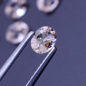 10 piezas de morganita de melocotón Natural 5x4mm corte ovalado 3,3 Cts lote Iroc ventas morganita de alta calidad piedra preciosa suelta faceta ovalada US $92 - Product Image 4