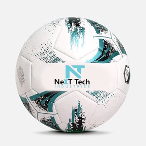 Ballon de football d'entraînement Next Tech Industries en matériau PU pour l'entraînement avec design personnalisé et logo personnalisé - Product Image 2