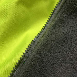 Chaleco de seguridad sin mangas de alta visibilidad con cinta reflectante para trabajadores de la construcción y exteriores - Product Image 6