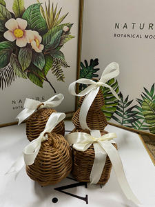 Adornos navideños hechos a mano de mimbre y bambú para pedidos a granel: Precios competitivos para compradores comerciales - Product Image 5