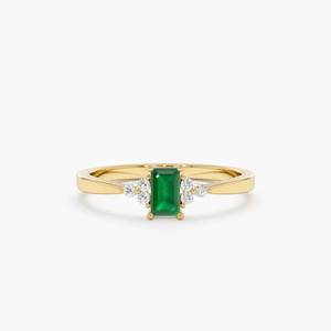 Vintage personalizar 14K oro sólido Emrald delicado anillo Natural peridoto apilamiento Halo anillo 14K oro anillos venta al por mayor joyería de lujo - Product Image 1