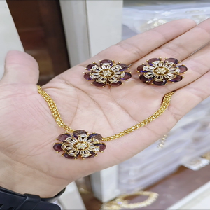 Ensemble de collier en zircone cubique de qualité supérieure pour femmes et filles boucles d'oreilles pendantes en pierres CZ étincelantes parfaites pour les mariages, les fêtes et les cadeaux - Product Image 1