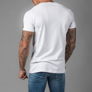 Camiseta de lujo unisex Logotipo estampado personalizado Algodón peinado Peso pesado Jersey en blanco Camiseta tejida de gran tamaño para hombre - Product Image 3