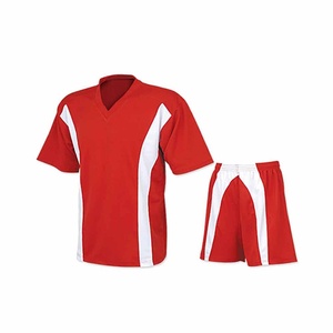 Uniforme d'entraînement de football respirant à manches courtes de haute qualité avec design personnalisé, nom et logo d'équipe sur mesure - Product Image 2