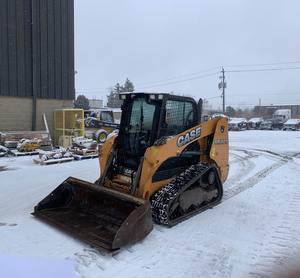 2016 Case TR270 Skid Steer Loader - Compact, économe en carburant et polyvalent - Product Image 1