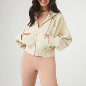 เสื้อฮู้ดครอปตัวใหญ่สำหรับผู้หญิง ขายส่ง พร้อมโลโก้สั่งทำด้านหน้า สไตล์สตรีทแวร์สำหรับฤดูใบไม้ร่วง ผ้าฝ้าย 100% - Product Image 1